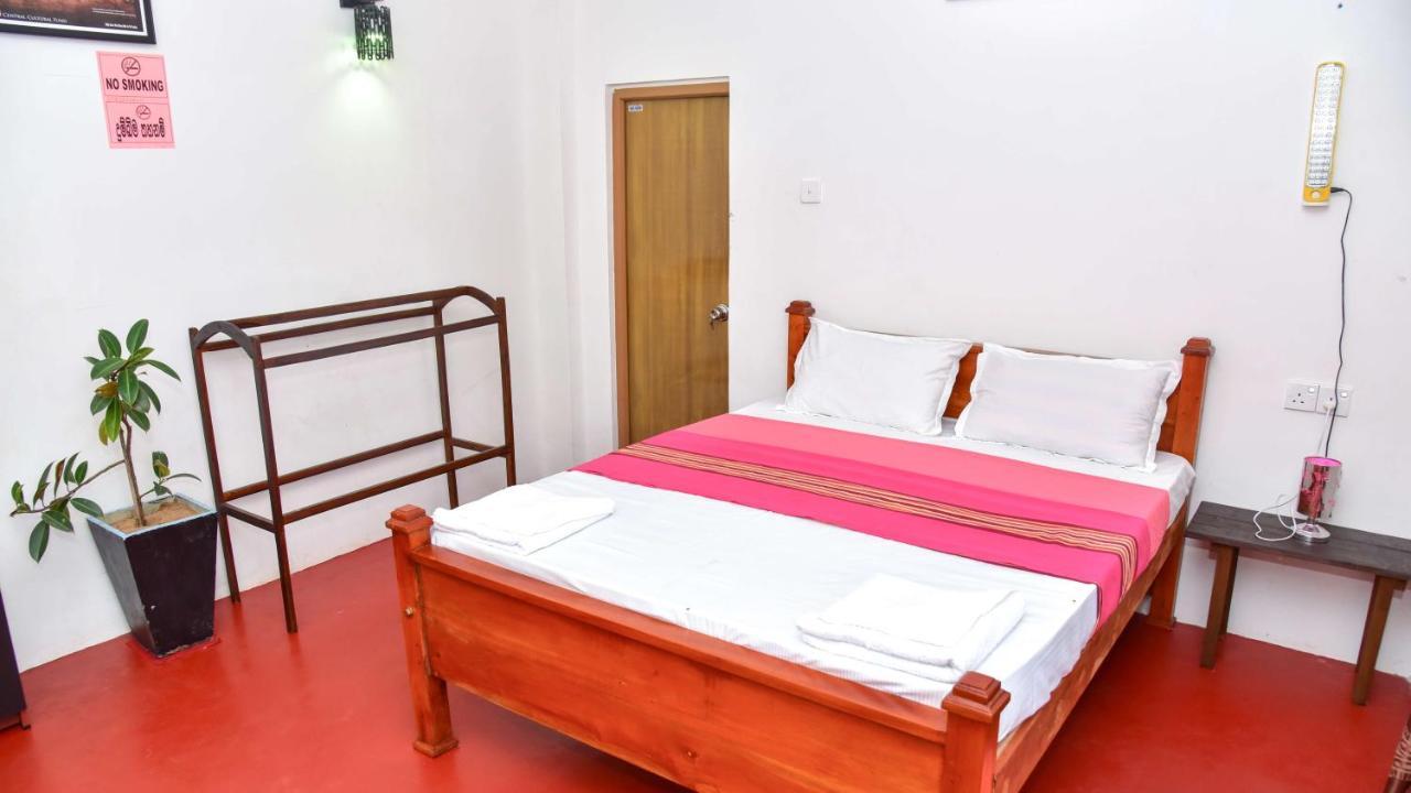 Smashing Inn دامبولا المظهر الخارجي الصورة